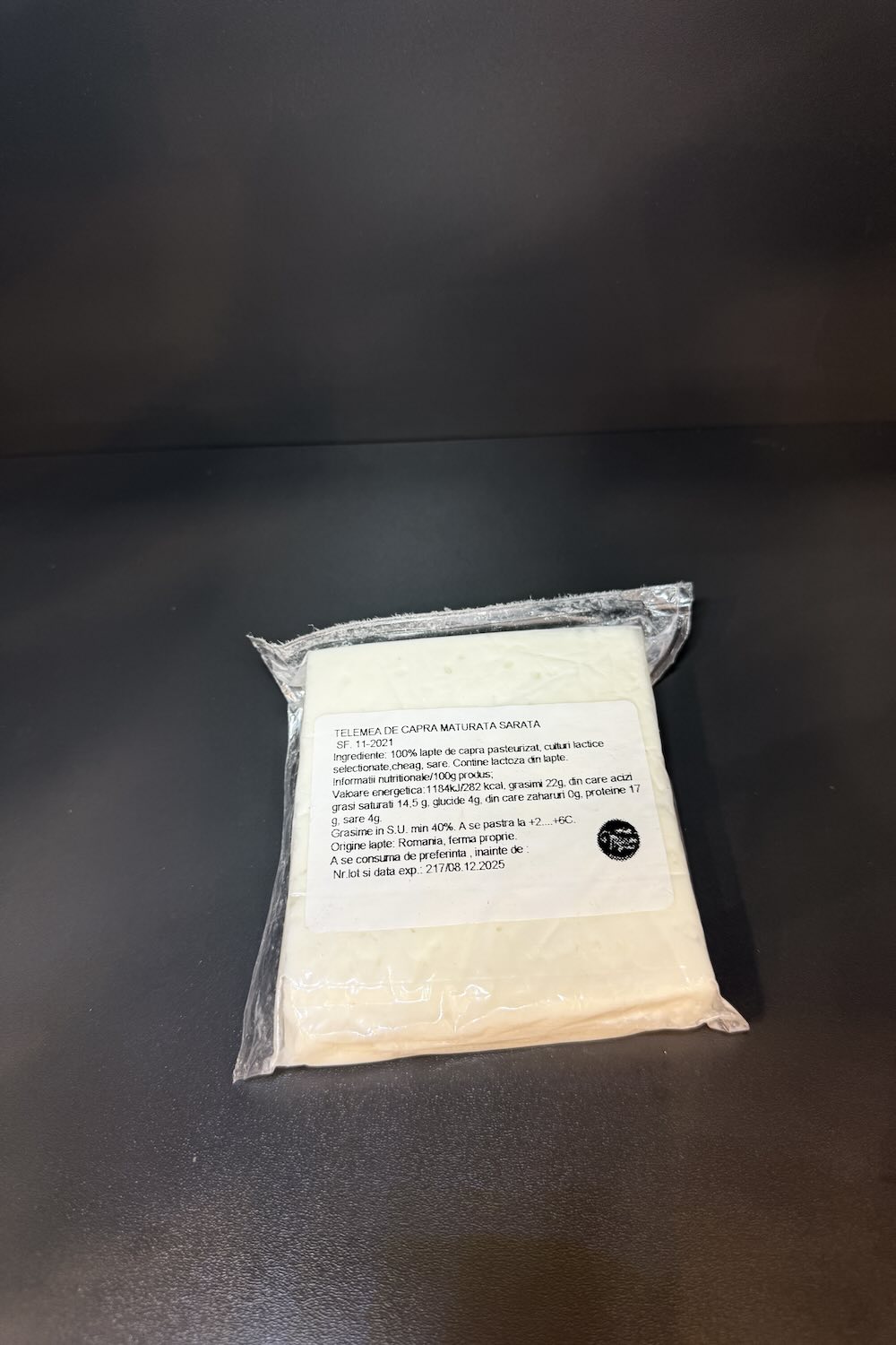Telemea de capra maturata Telemea de capră maturată Mica Mee 200g - imagine 1